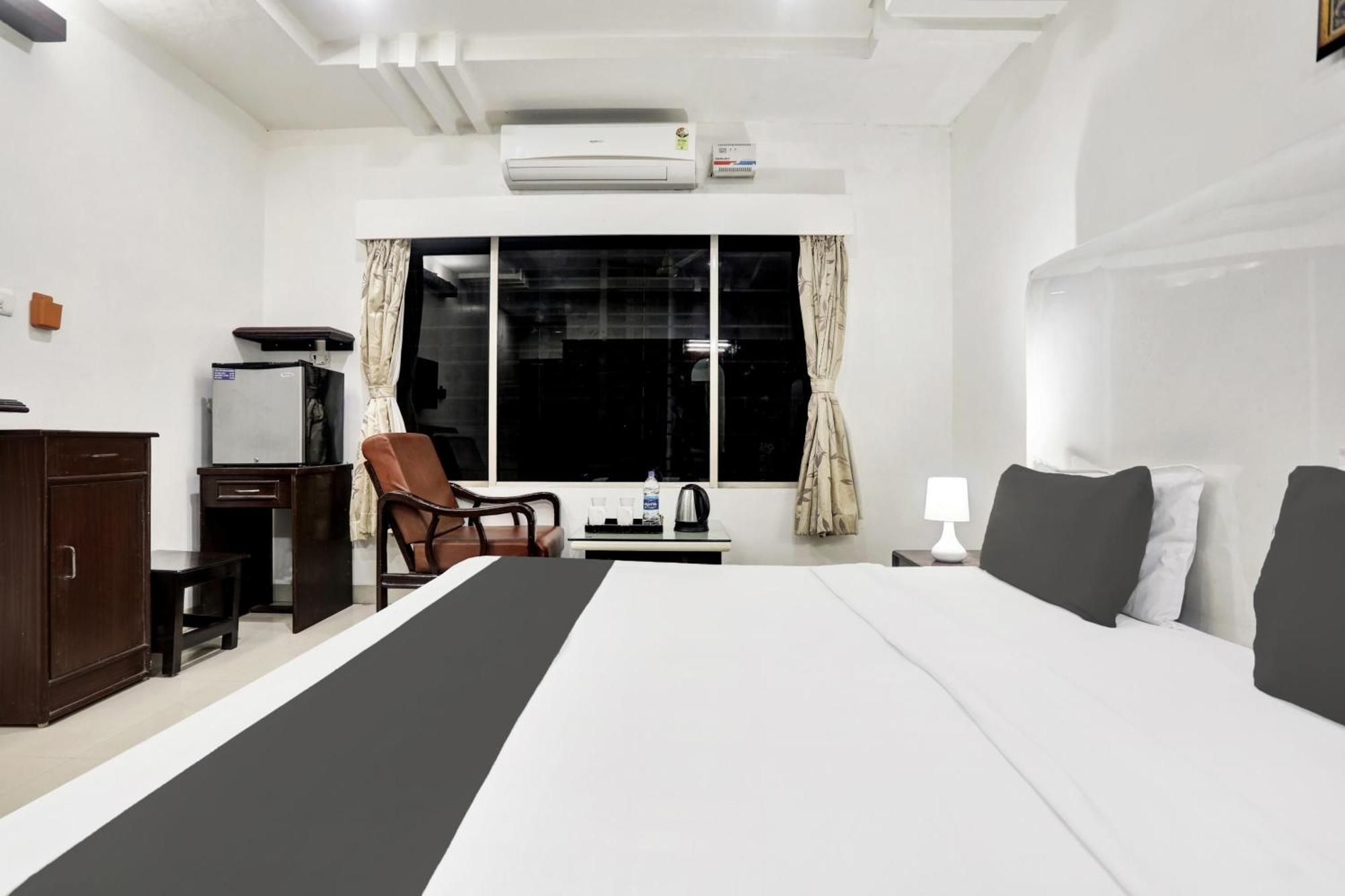 Townhouse Eluru Hotel Екстериор снимка